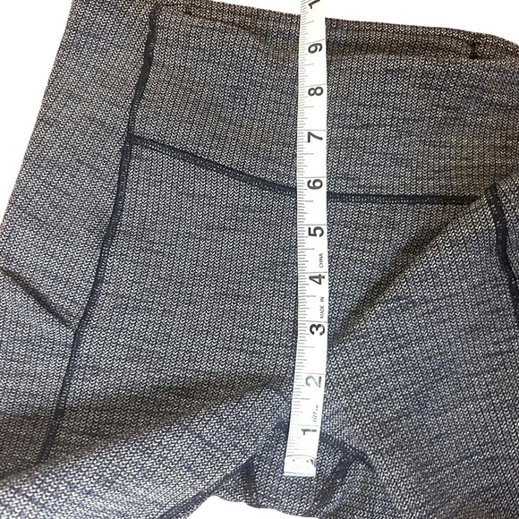 Lululemon Speed Up Tight 28" *Full-On Luxtreme 2019 Leggings - Picture 15 of 16